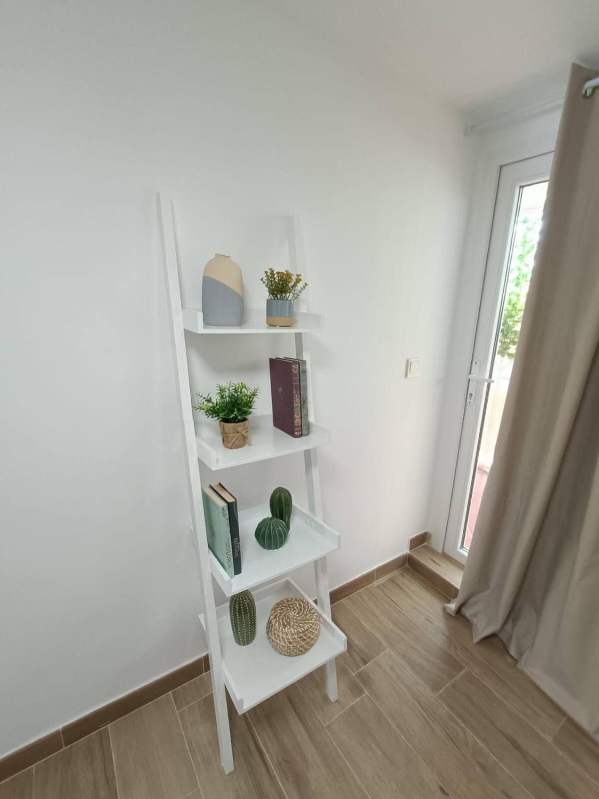 Nuevo Apartamento Moderno En Benicasim Con Terraza Y A Minutos De La Playa Benicàssim Exterior foto